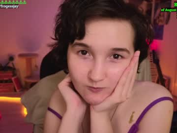 girl Sex Cam Shows with frogessjay