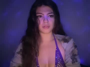 girl Sex Cam Shows with amethystbby69