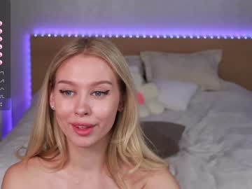 girl Sex Cam Shows with aleksa_cutie