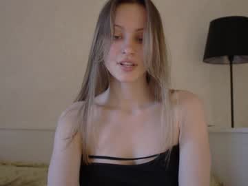 girl Sex Cam Shows with fflloowweerr