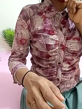 Shalu_G - Live now on Stripchat