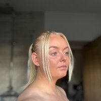 lusciouslylou - Live now on Stripchat