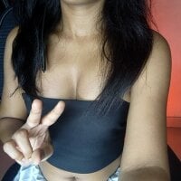 SquirtingQueen_Mahi - Live now on Stripchat