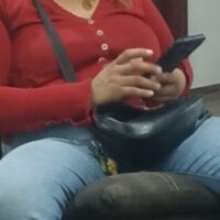 Saramilf36 - Live now on Stripchat