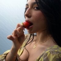 LoveLillyy - Live now on Stripchat