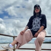 la_mazona - Live now on Stripchat