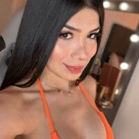 JanyLunaa - Live now on Stripchat