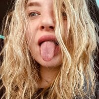 OdriOlsens - Live now on Stripchat