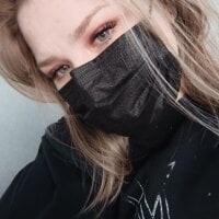 MilaaMilaa - Live now on Stripchat