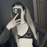 _Sunny_Rose - Live now on Stripchat