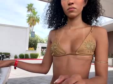 amnie_ - Live now on Chaturbate