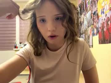 willenasow - Live now on Chaturbate