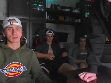 esthetics_boys - Live now on Chaturbate