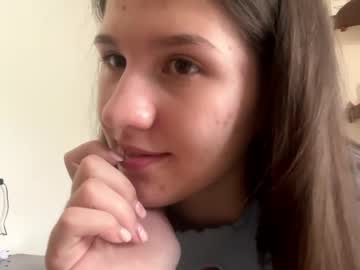 jacquilinegoudelock - Live now on Chaturbate