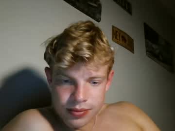alexcoxx21 - Live now on Chaturbate