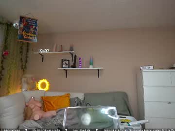 vivid_whit - Live now on Chaturbate
