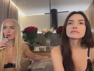 ewagreen - Live now on Chaturbate