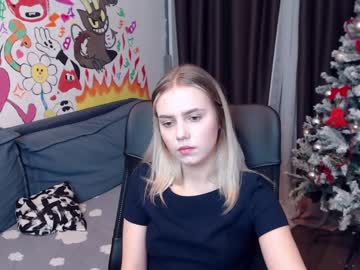 girl Sex Cam Shows with avrora_bell