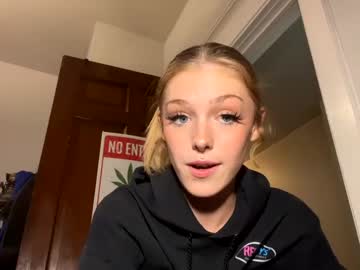 girl Sex Cam Shows with jordaniabrownie