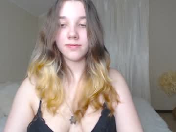 girl Sex Cam Shows with kitty1_kitty