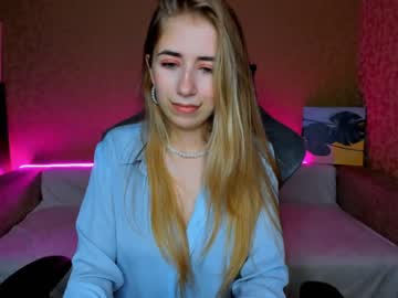 girl Sex Cam Shows with lil_jenny_jo