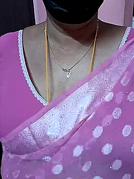 ananya956 - Live now on Stripchat