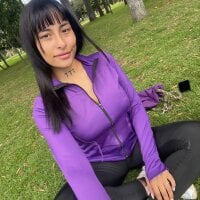 AnnieCouperr - Live now on Stripchat