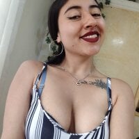_Sarah-Office1 - Live now on Stripchat