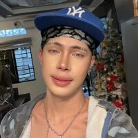 urtwinkbrixz - Live now on Stripchat