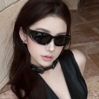 CM---001 - Live now on Stripchat