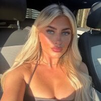 BabyBluexox - Live now on Stripchat