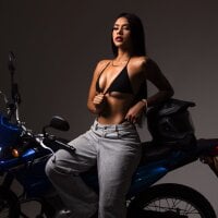 AntonellaRossi - Live now on Stripchat