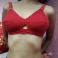 sexylyva - Live now on Stripchat