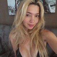 loove_melody - Live now on Stripchat