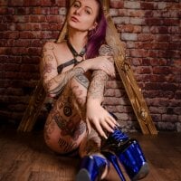 Devils-Akita - Live now on Stripchat