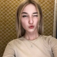 DollyTall - Live now on Stripchat