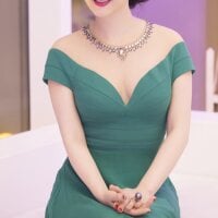 Lili-123k - Live now on Stripchat