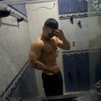 xKevyn - Live now on Stripchat