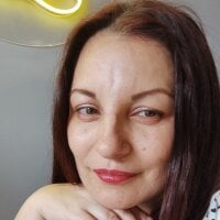 carolinacrus01 - Live now on Stripchat