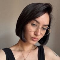 Chee_cha - Live now on Stripchat