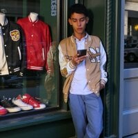 sky_jules - Live now on Stripchat