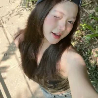 Linh_08 - Live now on Stripchat