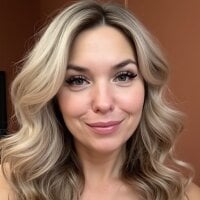 soaring_love - Live now on Stripchat