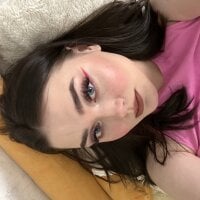 go_little_rockstar - Live now on Stripchat