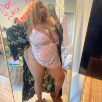 BigFineSelena - Live now on Stripchat