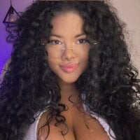 Antonella_03s - Live now on Stripchat