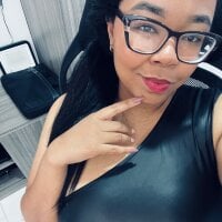 XMara - Live now on Stripchat