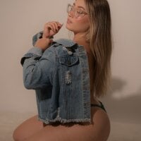 antonella_cutie_ - Live now on Stripchat