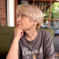 Catty_Lady - Live now on Stripchat