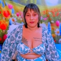 indianroxy - Live now on Stripchat